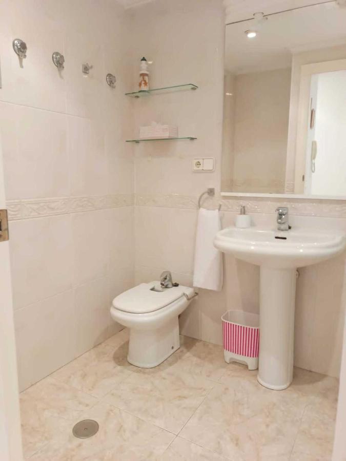 דירות Benidorm Carolina Beach & Pool מראה חיצוני תמונה